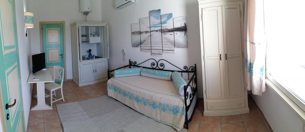 La Plage Noire Resort Marina di Sorso Екстер'єр фото